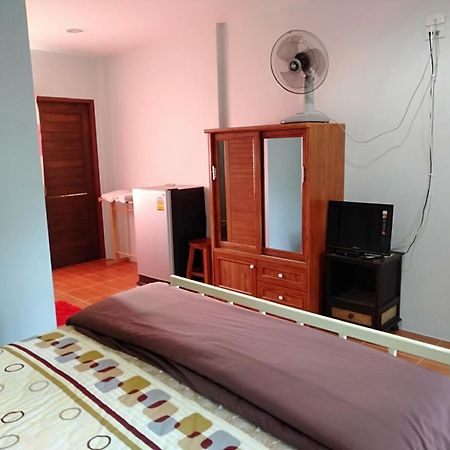Chandra Hostel Ko Tao Esterno foto