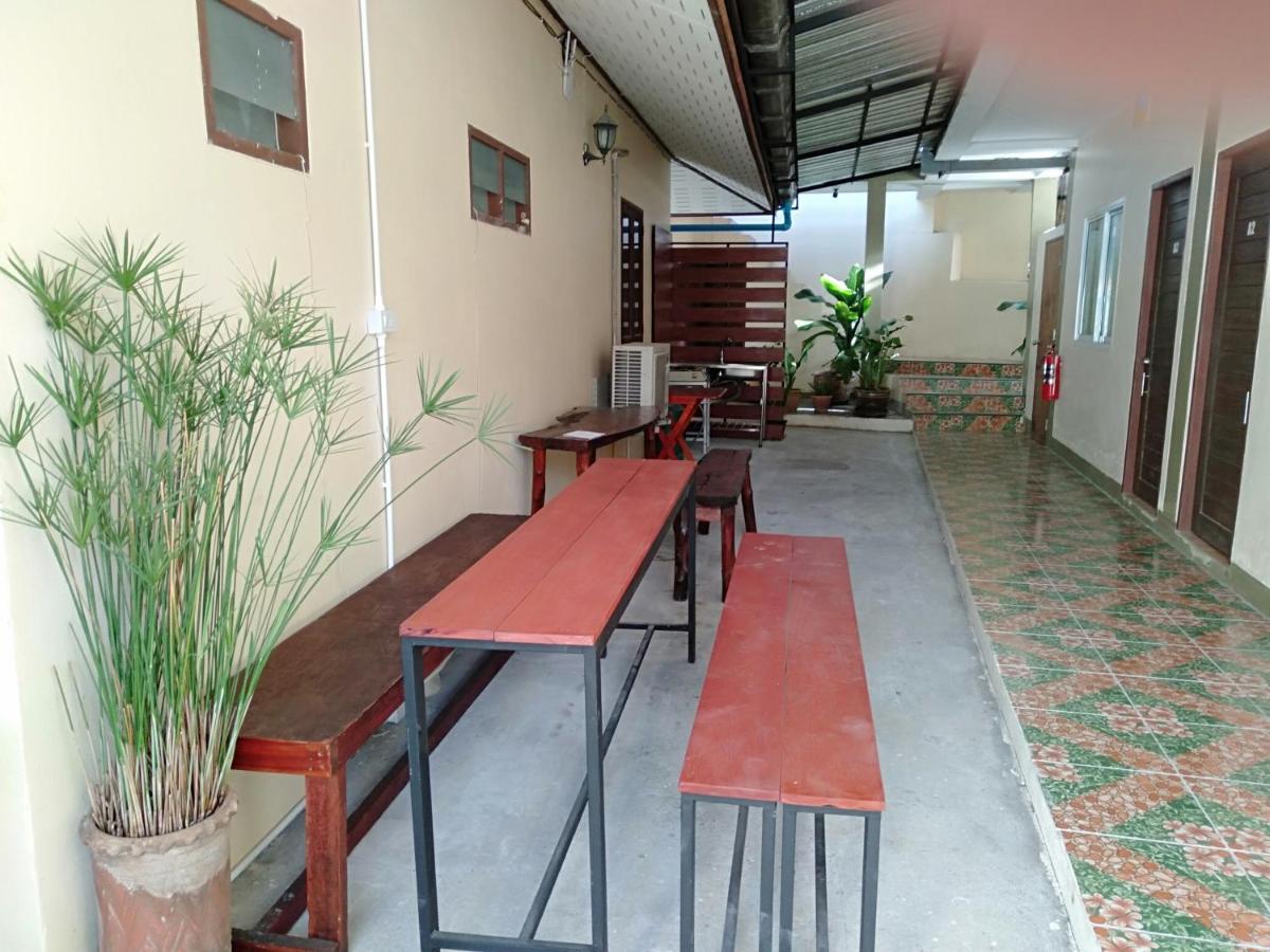 Chandra Hostel Ko Tao Esterno foto